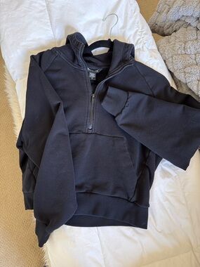 Athleta Black Half Zip Hoodie Pullover Size Small Cozy Minimalist